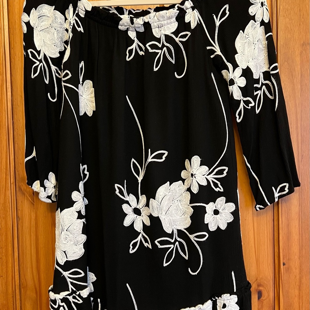 Elegant Black and White Floral Dress